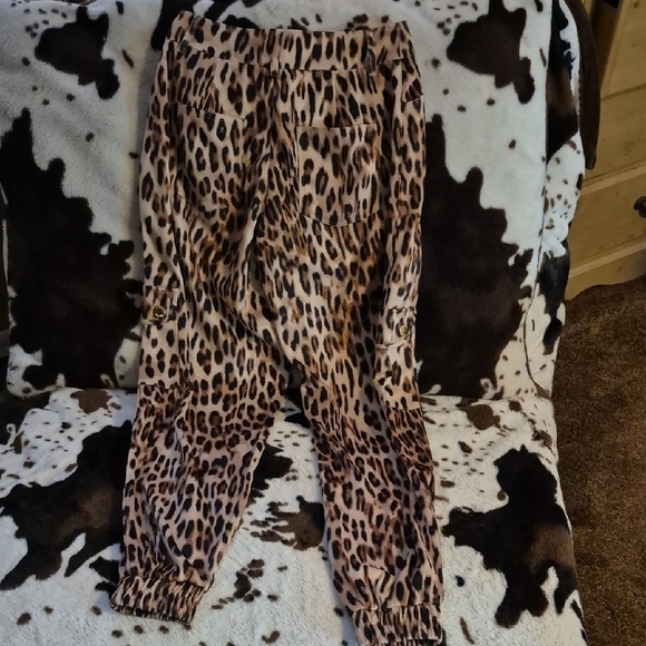 VENUS Leopard Print Pants - Picture 9 of 13